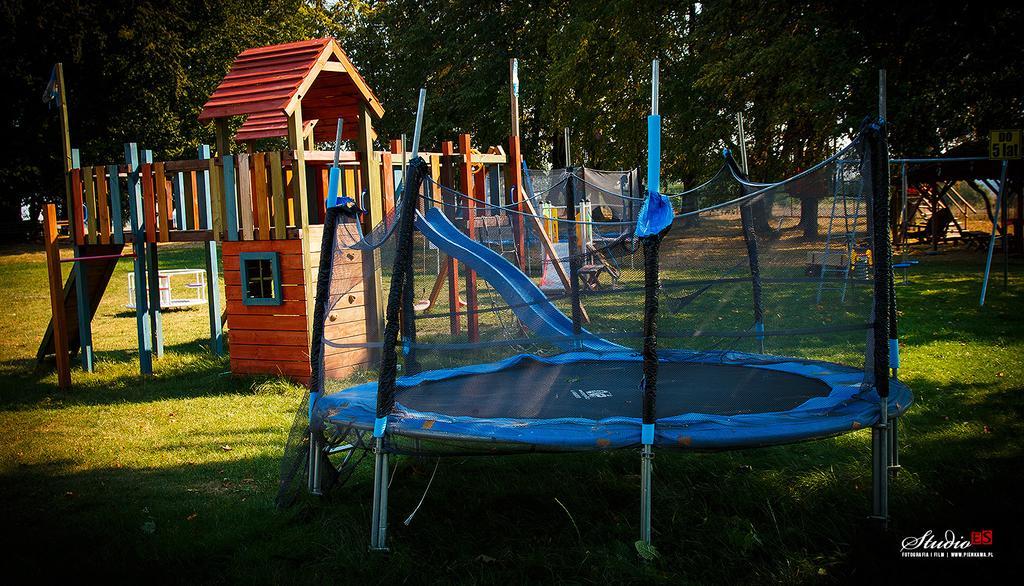 Parque de vacaciones Dworek Dębówko
